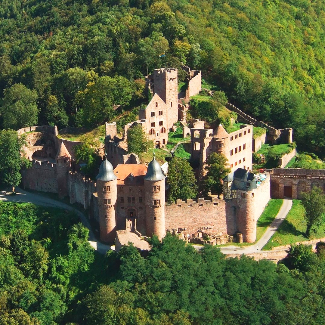 Burg Wertheim Luftaufnahme